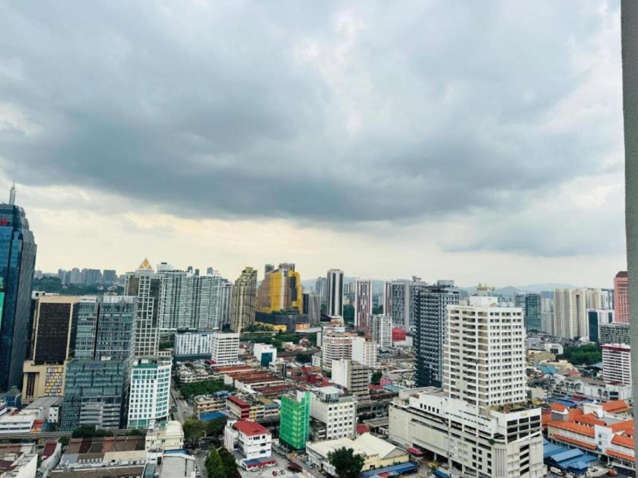 דירות קואלה לומפור The Luxe Colony Klcc By Sky Pool מראה חיצוני תמונה