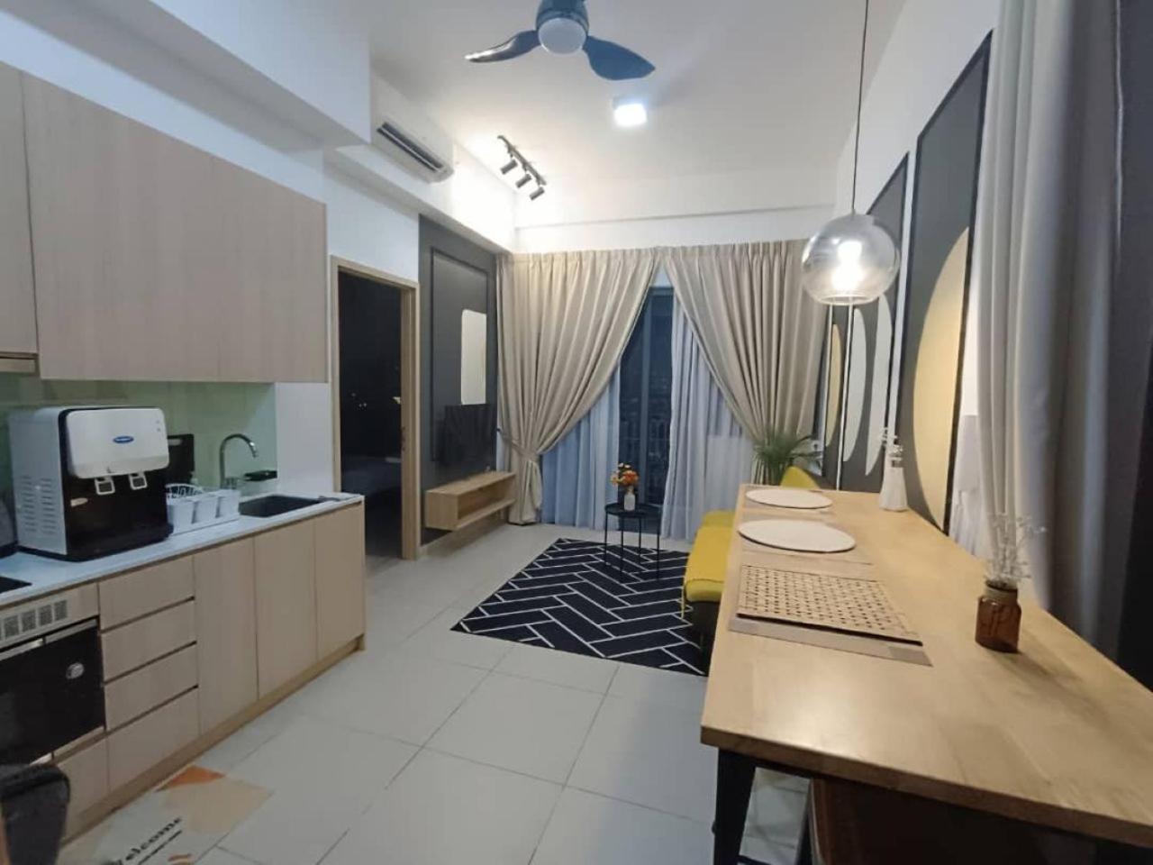 דירות קואלה לומפור The Luxe Colony Klcc By Sky Pool מראה חיצוני תמונה