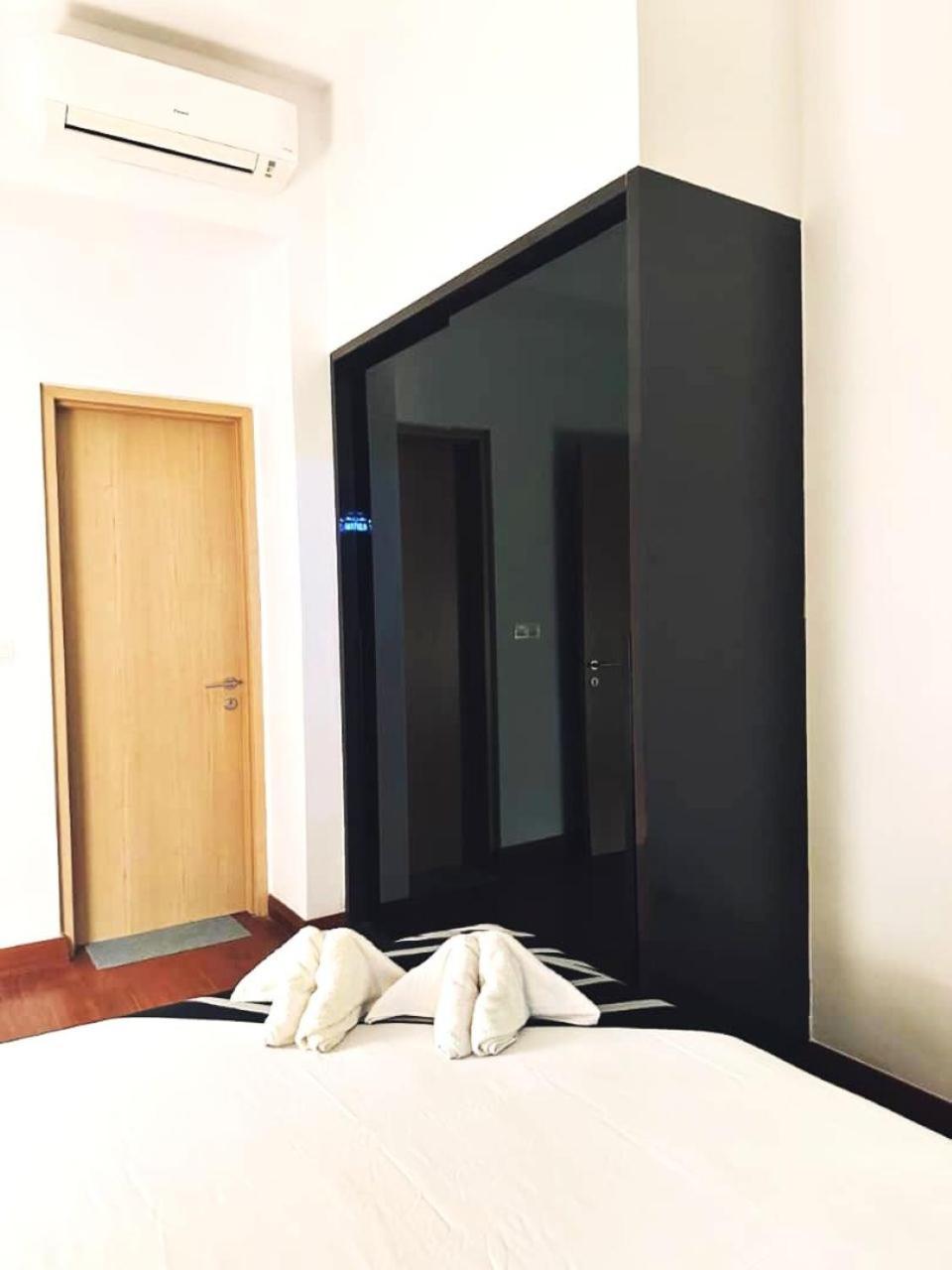 דירות קואלה לומפור The Luxe Colony Klcc By Sky Pool מראה חיצוני תמונה